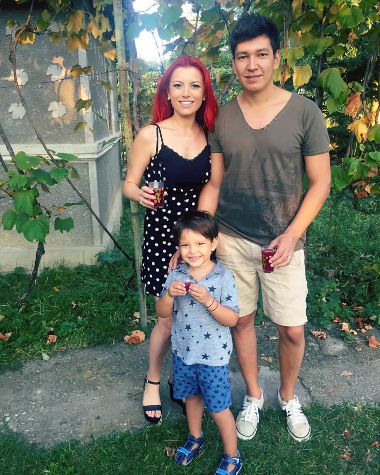 Elena Gheorghe, mămică din nou! Artista a dat marea veste, &icirc;n direct, la tv