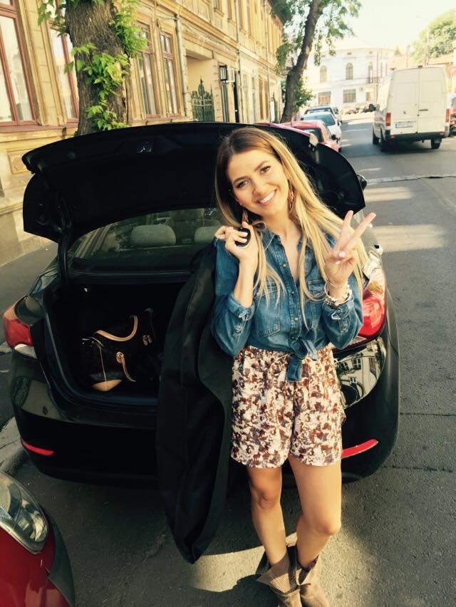 FOTO! "Le-am spus și fetelor" că Lidia Buble și-a schimbat look-ul. Cum arată acum c&acirc;ntăreața