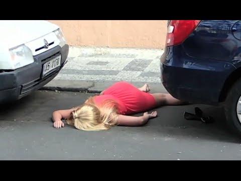 O farsă de coșmar! Şi-a păcălit iubita că a &icirc;nşelat-o. Ce a urmat a devenit viral