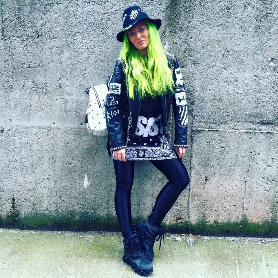 HAHAHA: Iată cum ar arăta Delia după o lună &icirc;n Vaslui! Diferenţele sunt uriaşe