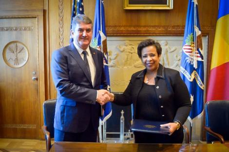 MINISTERUL AFACERILOR INTERNE informează: Viceprim-ministrul Gabriel Oprea s-a întâlnit cu procurorul general al SUA