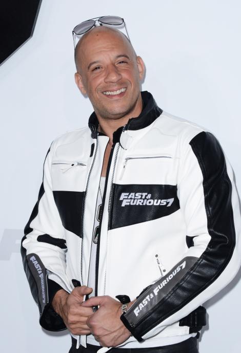 Vin Diesel nu mai seamănă deloc cu starul din "Fast and Furious"! Actorul s-a transformat radical şi e de nerecunoscut