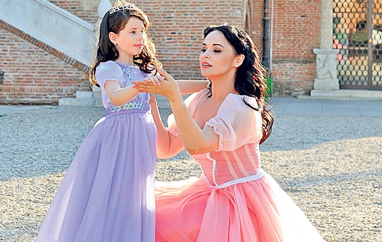 Andreea Marin, &icirc;n lacrimi la tv: "E un subiect sensibil pentru mine. Violeta... "