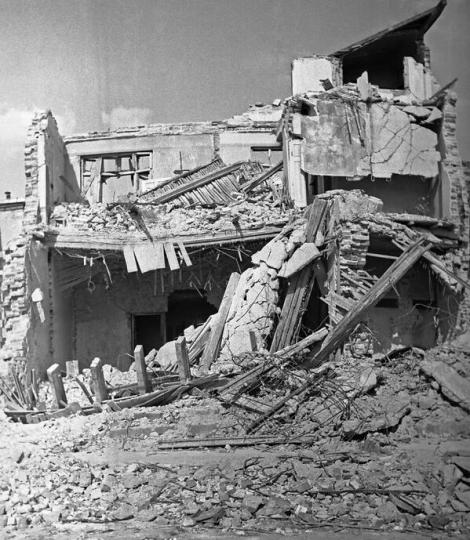 10 noiembrie 1940. Un cutremur de 7,4 grade zguduia România: ''Toate ceasurile s-au oprit. Au căzut turnuri de la sfintele biserici, iar din subsol iese fum"