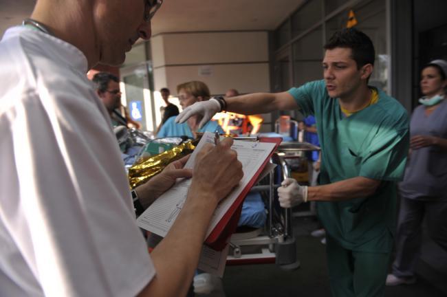 Starea răniţilor din Colectiv: 14 tineri &icirc;n stare critică, şapte &icirc;n stare gravă