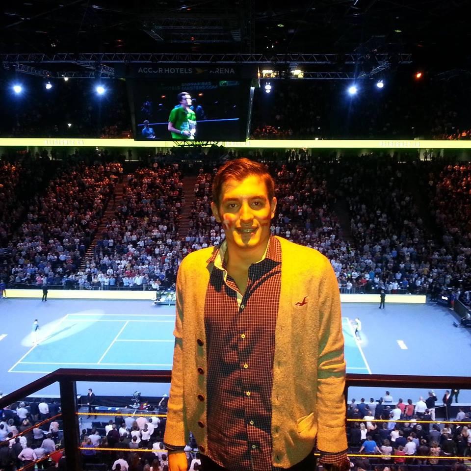 TEROARE LA PARIS! Un rom&acirc;n povestește ce s-a &icirc;nt&acirc;mplat!