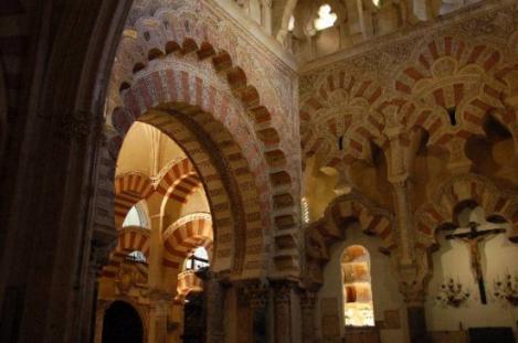 Încep actele de RĂZBUNARE! O moschee din Spania a fost atacată