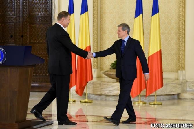 Avem Guvern! Cabinetul &bdquo;Cioloș&rdquo; a depus jurăm&acirc;ntul!