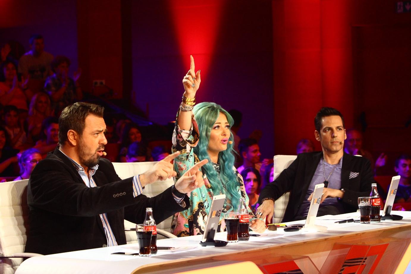 Momentul decisiv a venit! Cei trei juraţi, discuţie aprinsă din cauza concurenţilor care merită să meargă mai departe la X Factor, după etapa audiţiilor