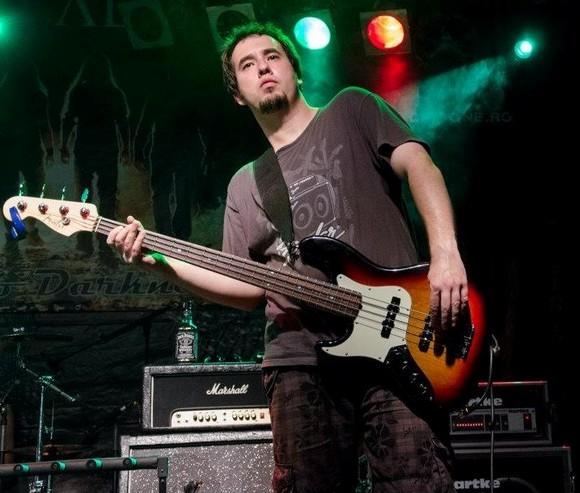 Cutremurător! Basistul trupei Up To Eleven,  rănit &icirc;n clubul Colectiv, s-a trezit din comă! Care au fost primele cuvinte