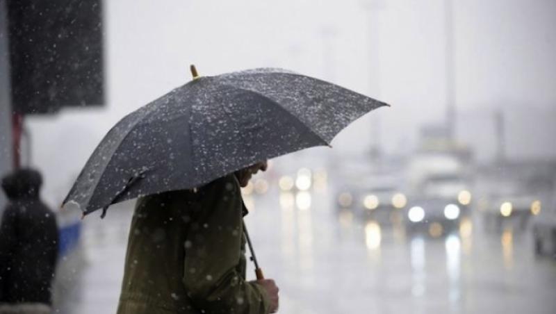 Avertizare meteo: Cod galben de vânt puternic, ploi şi ninsori în aproape toată ţara