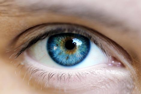 Ochii albaștri au apărut prima oară în România sau Bulgaria, acum 10.000 de ani! Iar asta nu e tot!