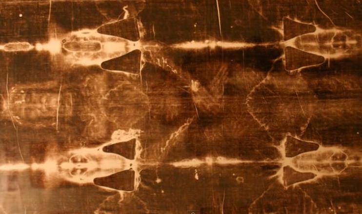 Un nou test ADN oferă o ipoteză controversată despre Giulgiul din Torino