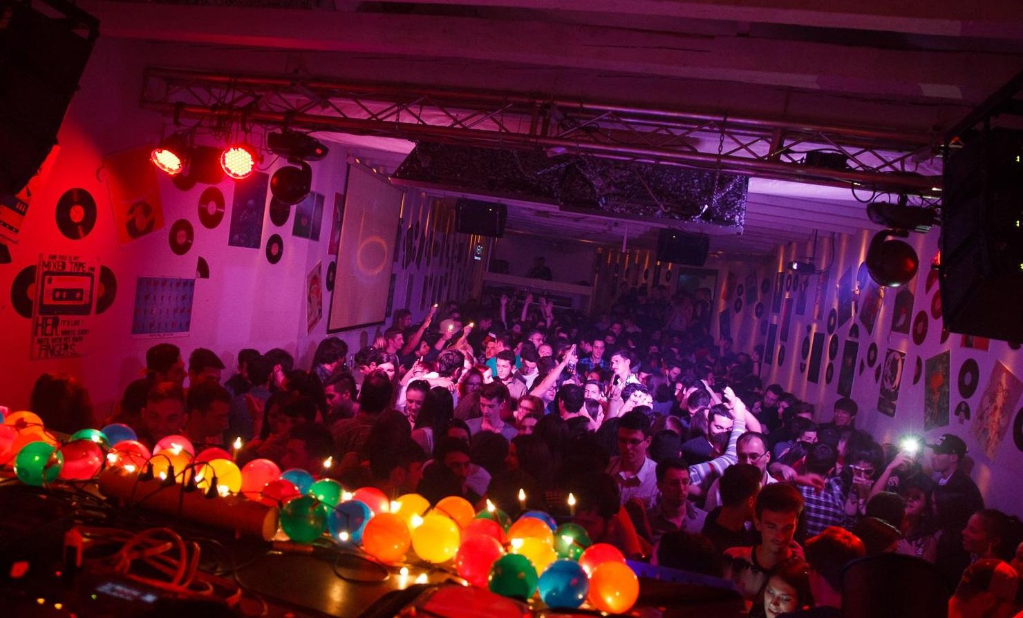 Clubul preferat al tinerilor se &icirc;nchide! "&Icirc;n urma evenimentului tragic de la Colectiv, am decis să sistăm orice activitate comercială"