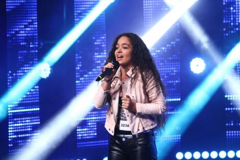 Mult tupeu şi talent pe măsură! Miruna Voicu i-a dat afară de la X Factor pe Răzvan şi Dani: "Timpul lor a expirat. Eu trebuie să prezint"