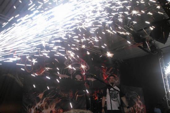 Noi imagini din seara tragediei! Ultimele minute &icirc;naintea dezastrului din clubul Colectiv