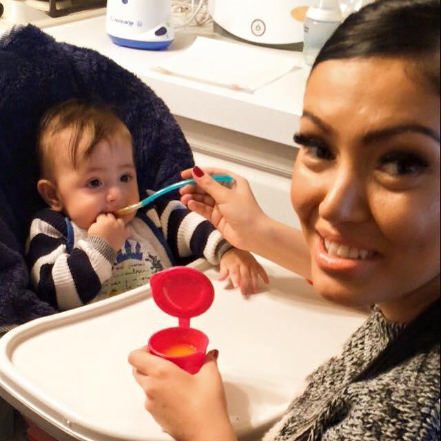 Băieţelul Andreei Mantea strigă deja "mama"! Vedeta e &icirc;n culmea fericirii