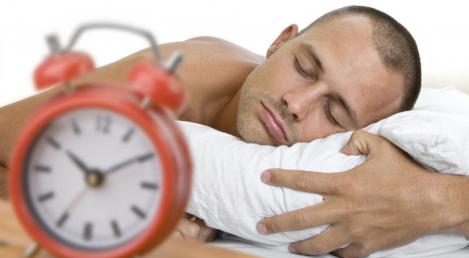 Un somn prea lung îți pune în pericol sănătatea! Câte ore este indicat să dormi pentru a fi în formă a doua zi