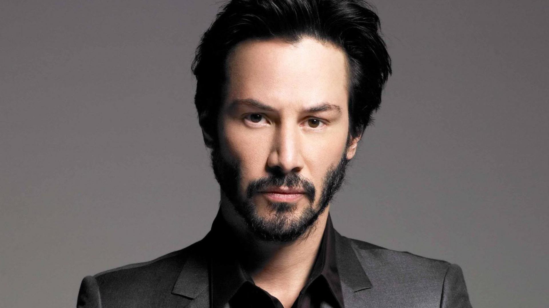 Keanu Reeves, mesaj emoționant pe Facebook: &bdquo;Vedeți oamenii din spatele meu?&rdquo;