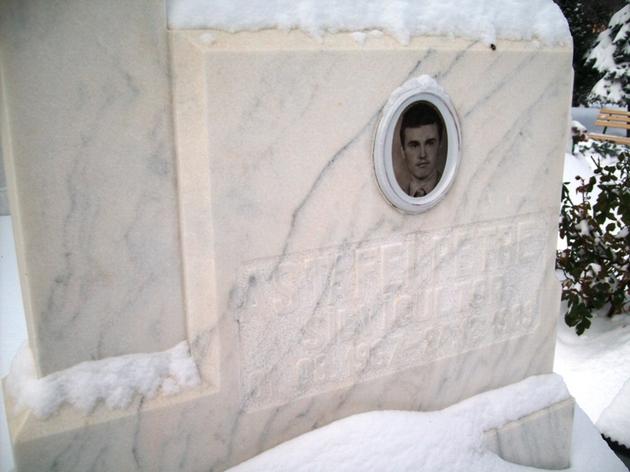 Poveștile Revoluției. Alina și Petre, frații despărțiți de un glonț venit de nicăieri!