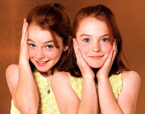Lindsay Lohan vine la Antena 1 cu un rol memorabil! Transformarea uimitoare a copilului din "Capcană pentru părinţi" în diva de la Hollywood