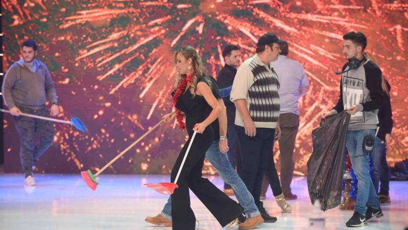Din culisele Revelionului Starurilor 2016: Dorian Popa s-a plimbat cu trotineta prin platou, iar Diana Munteanu a curățat scena de confetti cu mătura
