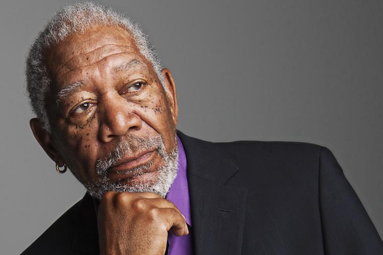 Morgan Freeman a fost implicat &icirc;ntr-un accident de avion: Unul dintre cauciucurile aeronavei a explodat la decolare