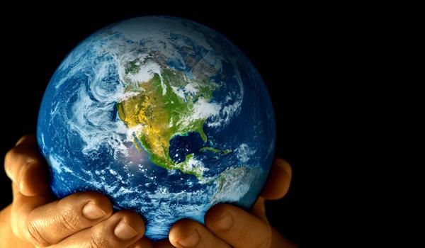 De unde știm cum arată Păm&acirc;ntul? Povestea primei fotografii iluminate a Terrei, atunci c&acirc;nd astronauților li s-a arătat o "mărgea albastră"