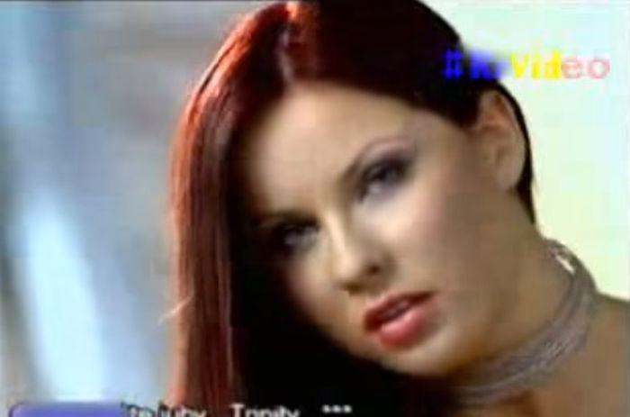 Schimbare radicală. Doina, jumătatea roșcată a trupei Spicy, nu mai doarme singurică de ani buni!