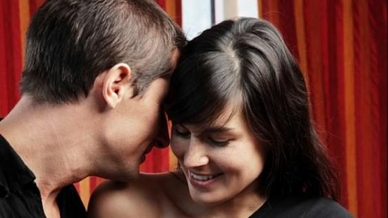 Cum să cucerești o femeie: 8 tactici care nu dau greș!