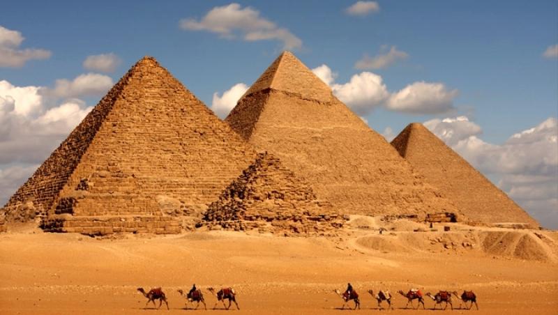 Descoperirea care a uluit cercetătorii din întreaga lume! Un simplu poştaş a desluşit secretul construirii piramidelor din Egipt