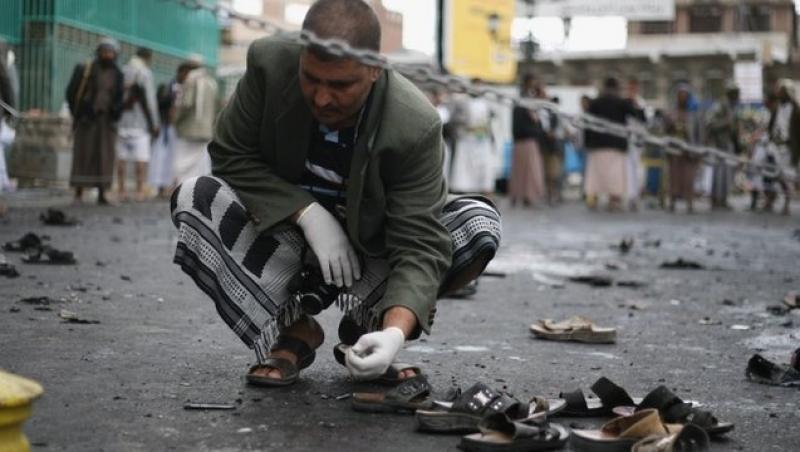 Atenţie, imagini ŞOCANTE: Atacuri sinucigaşe în Yemen! Cel puțin 142 de morți în patru atacuri cu bombă