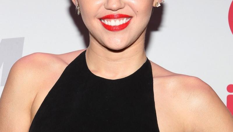 Ştiai că Miley Cyrus are o soră mai mică? Uite cum arată Noah, următoarea 