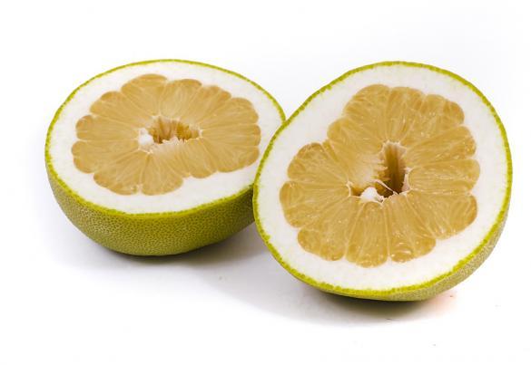 Ce se întâmplă cu organismul tău dacă mănânci POMELO! N-ai fi crezut una ca asta