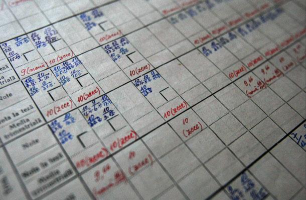 Clasicul catalog școlar, pe cale de dispariție