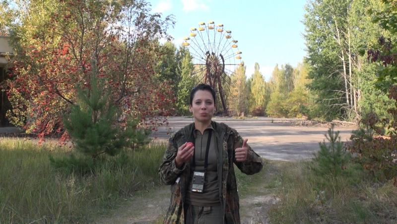 A mâncat mere RADIOACTIVE de la Cernobîl! Uite ce i s-a întâmplat în scurt timp, toți au rămas fără cuvinte! (VIDEO)