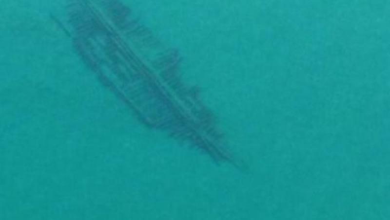 SUPER GALERIE FOTO: Apele Lacului Michigan sunt atât de clare încât se văd navele scufundate!