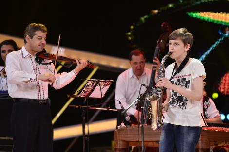 Matteo, nepotul cântăreței Titiana Mihali, vine cu familia din Maramureș, la “Next Star”