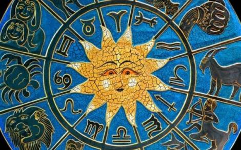 De 1 Mai, unele ZODII vor avea parte de GHINION! Horoscopul acesta îți spune de ce să te ferești!