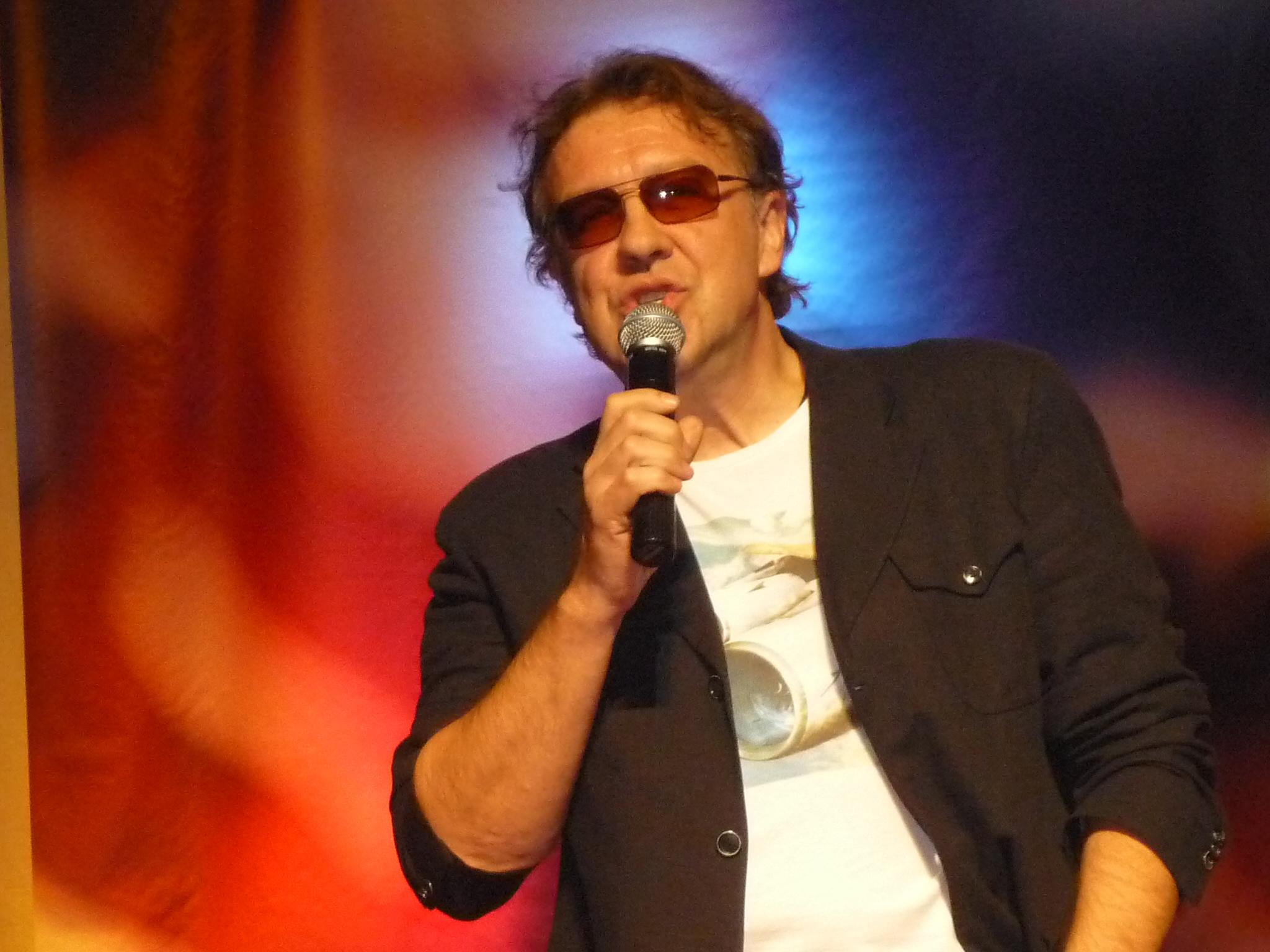 Răsturnare de situaţie! Medicii de la Spitalul Floreasca, primele declaraţii OFICIALE despre starea lui Gabriel Cotabiţă