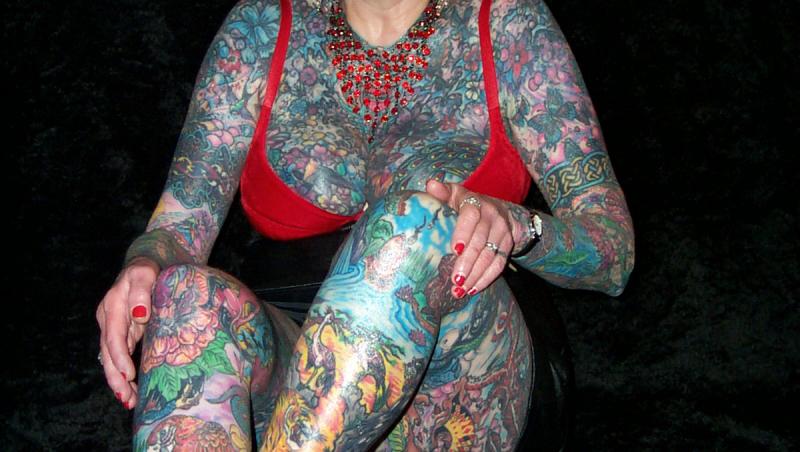 Lumea showbiz-ului, în doliu! Isobel Varley, cea mai tatuată femeie din lume, s-a stins din viață