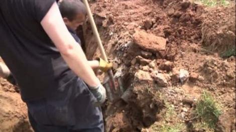 Descoperirea ȘOCANTĂ făcută de un localnic din Neamț! Cum a văzut asta, a apelat Serviciul de Urgență 112