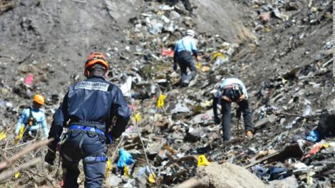 Tragedie aviatică Germanwings: Cele 150 de victime au fost identificate