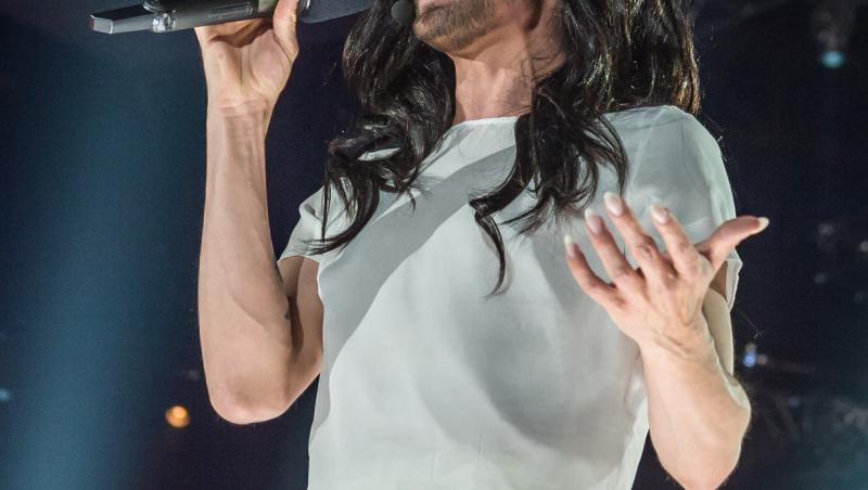 Publicul, în EXTAZ! Conchita Wurst, apariție INCENDIARĂ pe scena Eurovision 2015