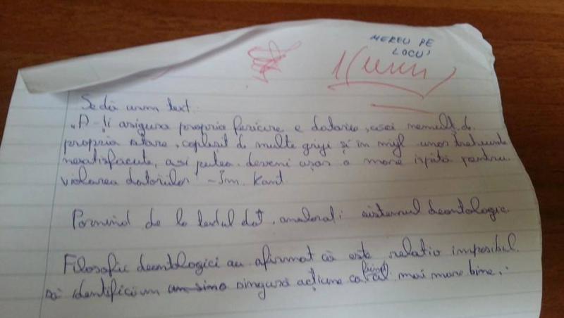 Răspunsul HALUCINANT al unui elev care nu a scris nimic la un TEST şi a luat nota 1! Profesoara a înnebunit de furie când a văzut