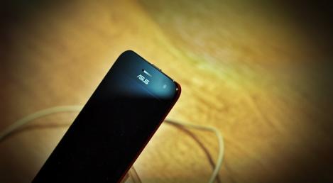 Telefoane de top care nu costă o avere: alternative la Galaxy S6 și LG G4