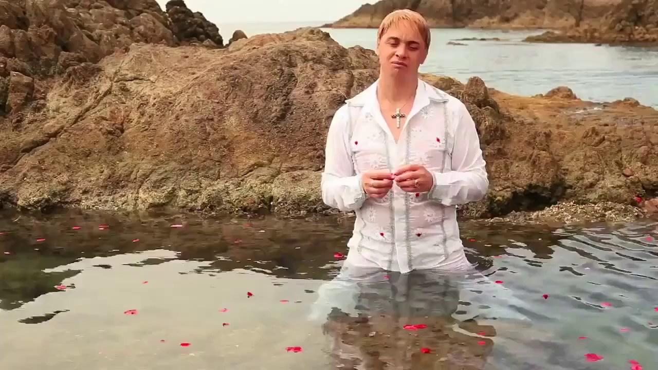 Cristi din Banat și-a prezentat IUBITUL! Gesturile INTERZISE pe care le-au făcut &Icirc;N DIRECT la TV