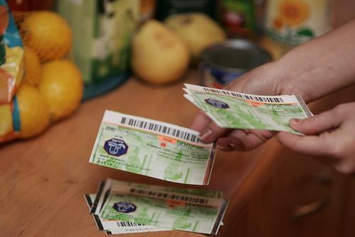 Guvernul a făcut anunțul! Ce se &icirc;nt&acirc;mplă cu tichetele de masă pe care le primesc angajații