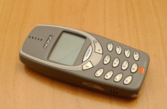 Ai pe acasă aşa CEVA? Topul vechiturilor care te vor face mai BOGAT peste noapte!