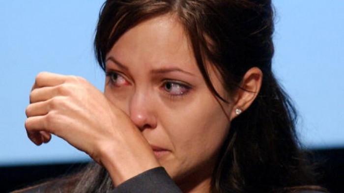 Angelina Jolie, dobor&acirc;tă, după vizitarea unei tabere de refugiați din Turcia: "Este o explozie de suferință umană!"